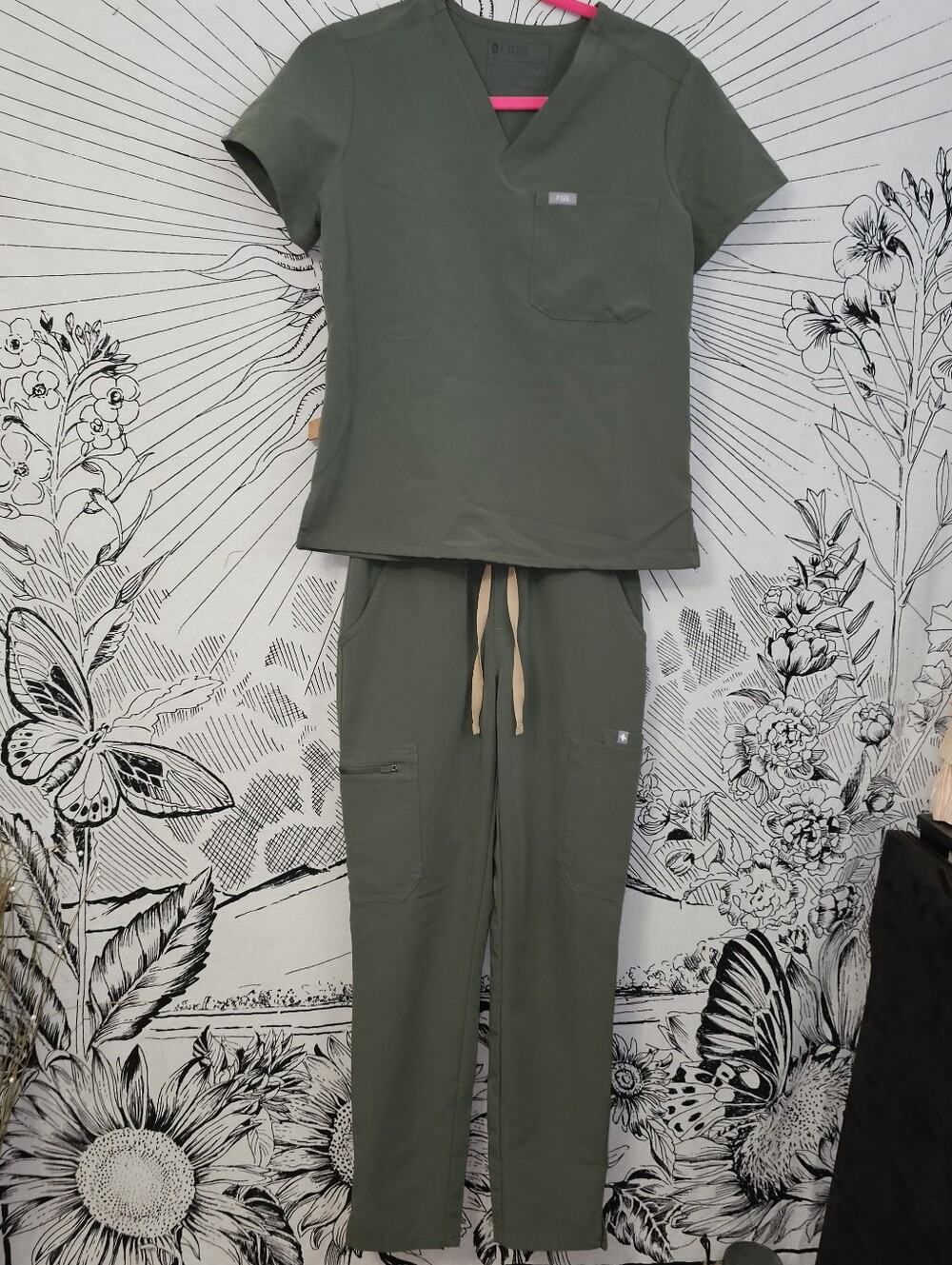 Figs Technical Collection Olive Green Medical Scrub Set XS Top XXS Bottom